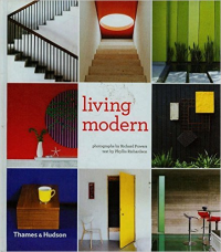 LIVING MODERN - THE SOURCEBOOK OF CONTEMPORARY INTERIORS